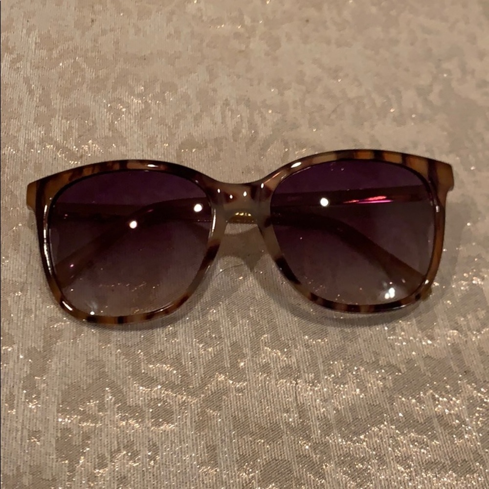NWOT Cat eye tortoise  sunglasses